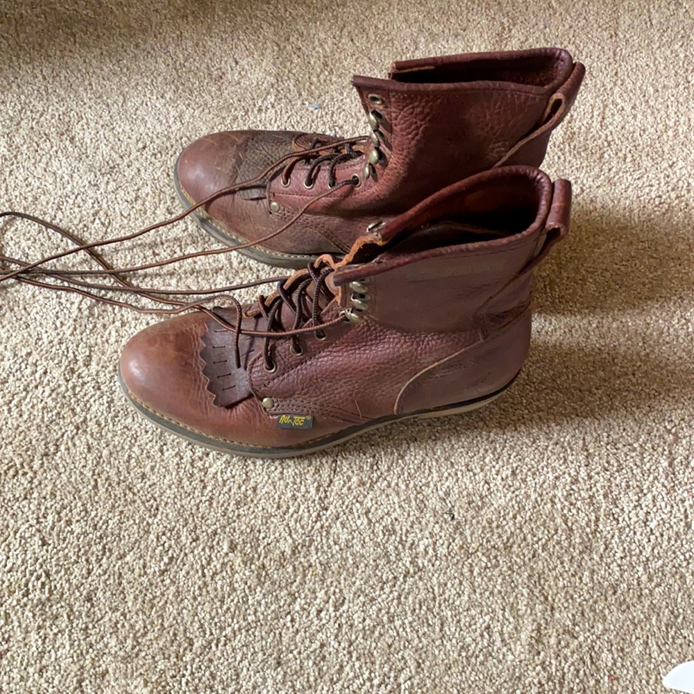 Ad tec logger boots good condition haven’t wore much any questions let me know